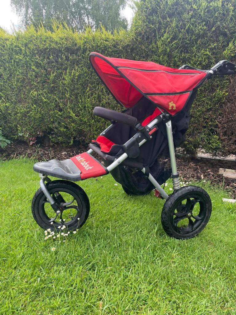 Out n about v3 running pushchair | in 